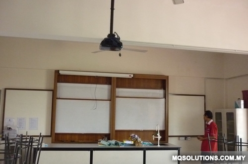 Fixing LCD Projectors For Schools In Penang 08