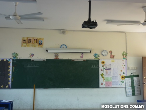 Fixing LCD Projectors For Schools In Penang 31